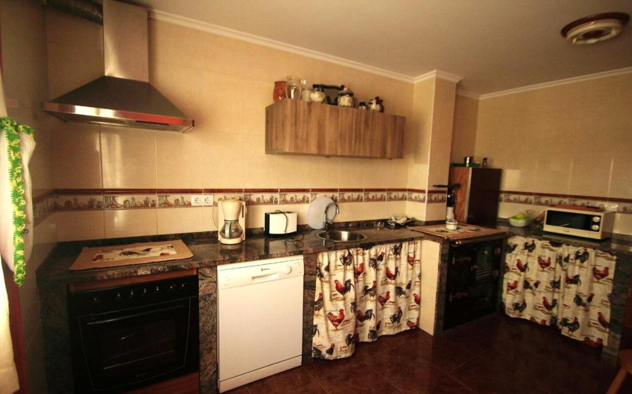 3 Bedrooms House With Furnished Terrace And Wifi At Ovinana Cudillero Ngoại thất bức ảnh
